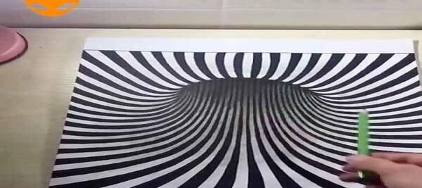 عکس آموزش نقاشی ساده سه بعدی