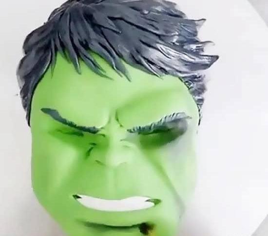 عکس نقاشی رو صورت هالک