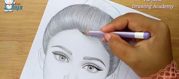 عکس نقاشی طراحی چهره دختر اسان