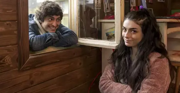 عکس زن واقعی علی وفا