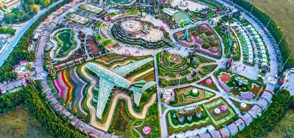 عکس باغ گلها در دبی