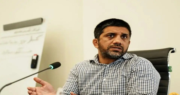عکس دبیر کشتی