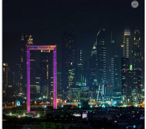 ساختمان قاب عکس دبی