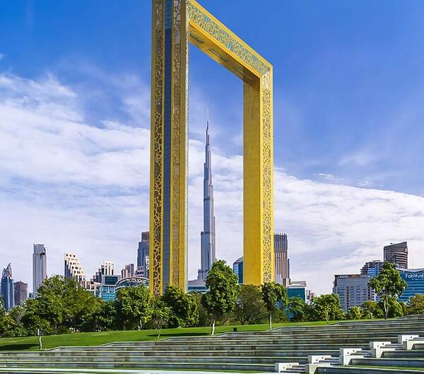برج طلایی قاب عکس دبی