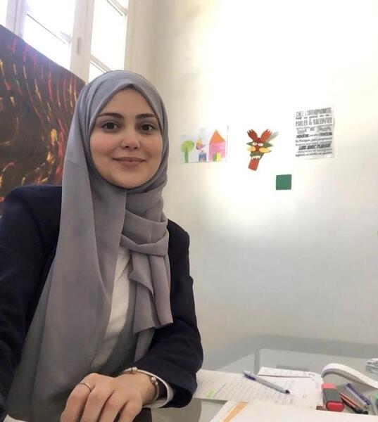 عکس دبیر خانم
