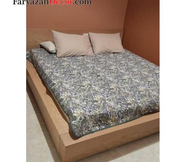 عکس دونفره در تخت خواب