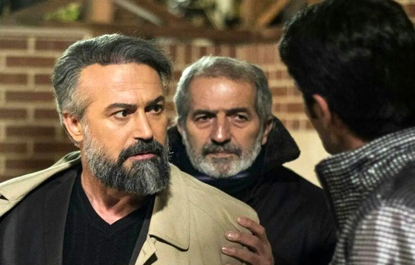 عکس دایانا حکیمی و پدرش