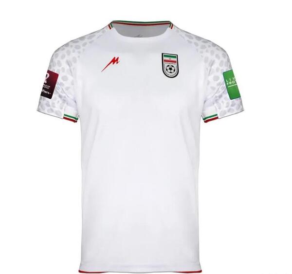 عکس پرچم ایران روی لباس