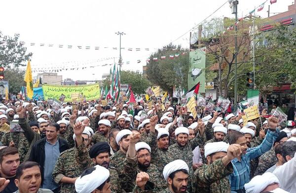 عکس راهپیمایی 13 آبان
