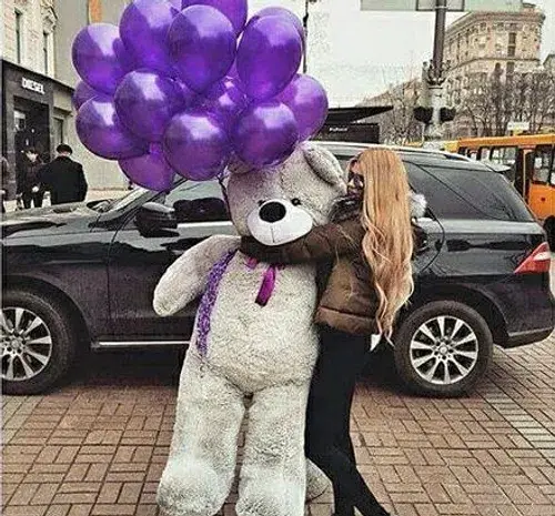 ژست عکس با خرس ولنتاین