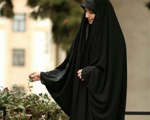 ژست عکس گرفتن با چادر