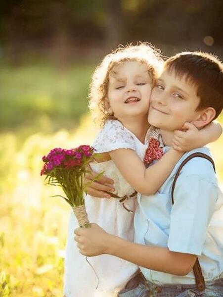 ژست عکس اتلیه دو خواهر