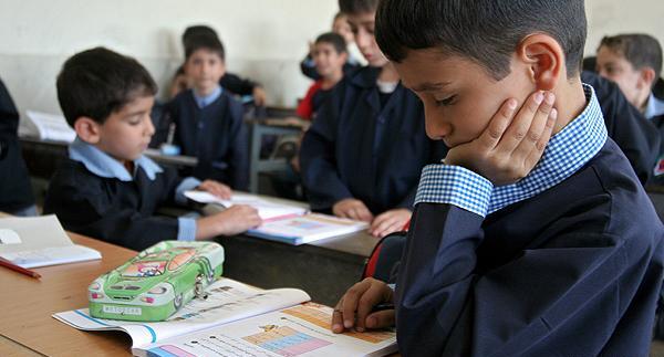 عکس مدرسه رفتن بچه ها