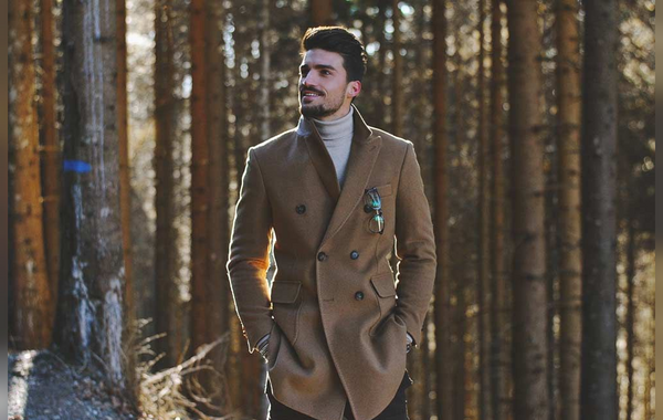 ژست عکس پسرانه تو جنگل