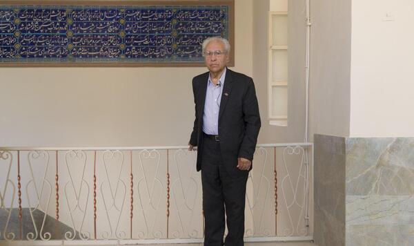 عکس مدرسه دکتر حافظی