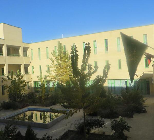 عکس مدرسه فرزانگان کرمانشاه