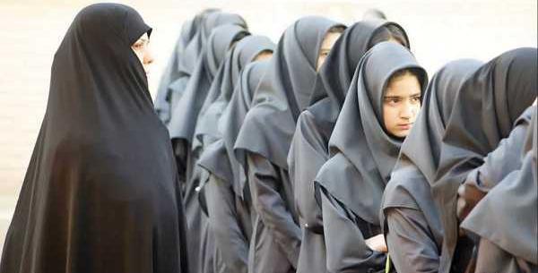 عکس قدیمی مدرسه دخترانه
