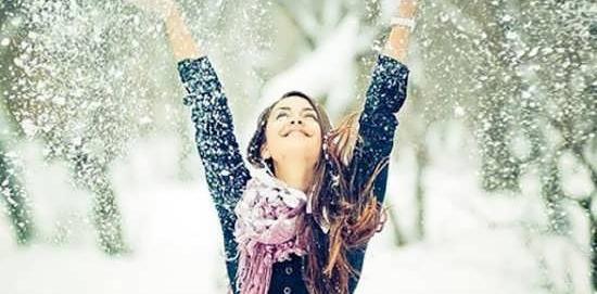 ژست عکس تولد با برف