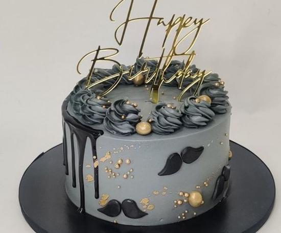 ژست عکس برای تولد مردانه
