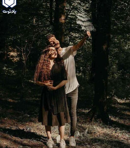 عکس ژست عکاسی تولد دونفره عاشقانه