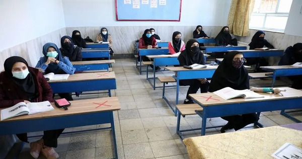 عکس مدرسه منصور نفر