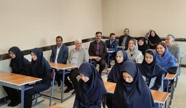 عکس مدرسه نرجس خاتون کرمان