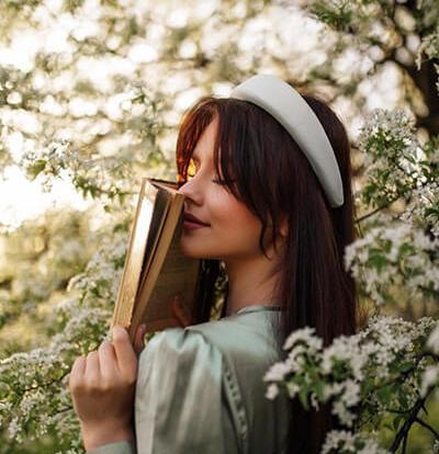 عکس ژست عکاسی دخترانه بهاری