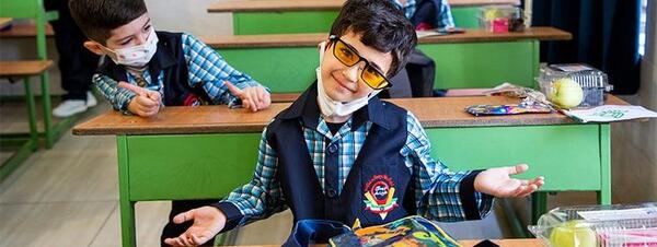 عکس از مدرسه و کلاس