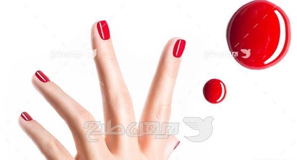 ژست عکس ناخن با لاک