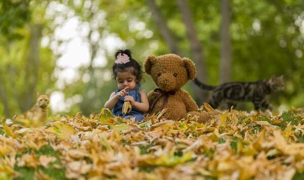 ژست عکس فضای باز کودک
