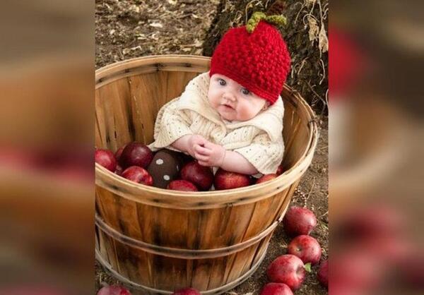 ژست عکس فضای باز کودک