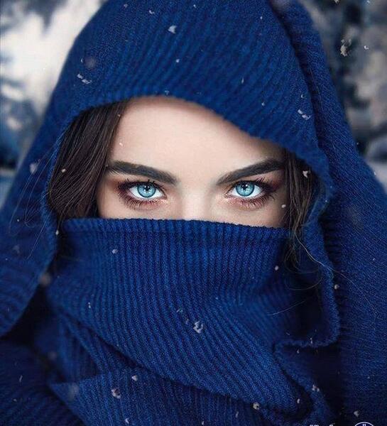 ژست عکس با چشم