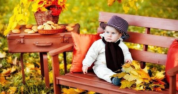 ژست عکس پاییزی برای تولد