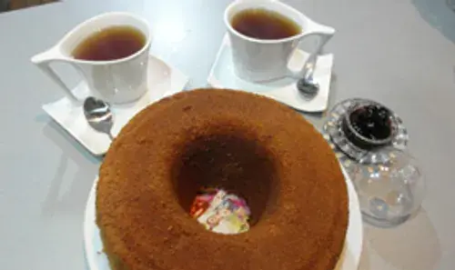عکس کیک و چایی عصرونه