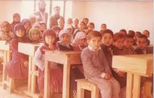 عکس کلاس قدیمی