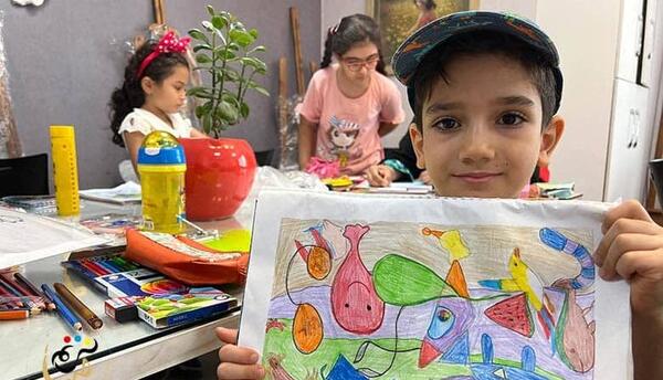 عکس کلاس نقاشی کودکانه