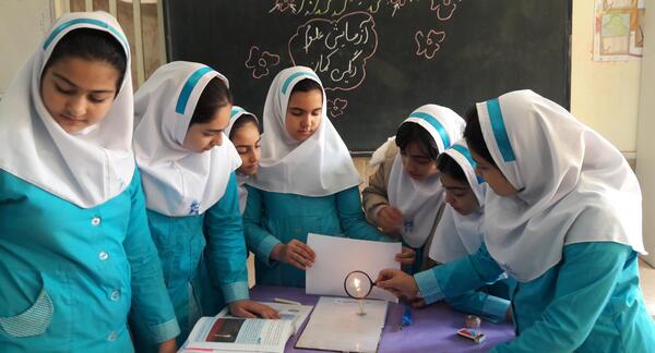 عکس دختر زیبا کلاس پنجم