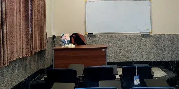 عکس کلاس دانشگاه خالی