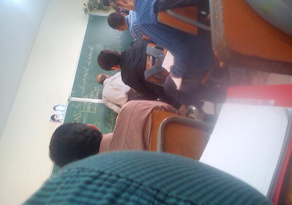 عکس از کلاس دانشگاه