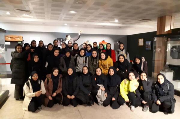 عکس مدرسه ی کمیل تهران
