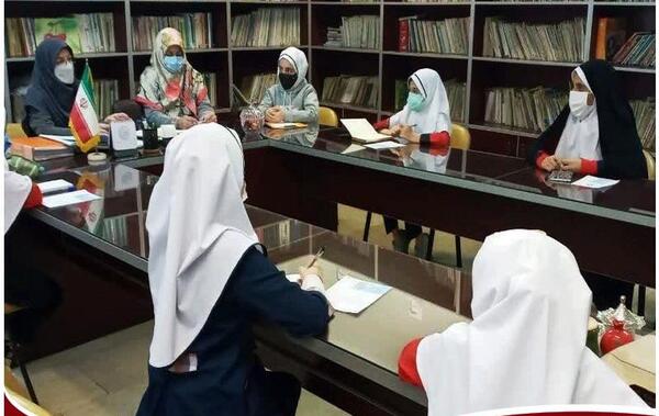 عکس معلمان مدرسه فاطمیه