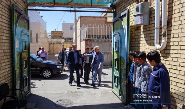 عکس مدرسه طالقانی همدان