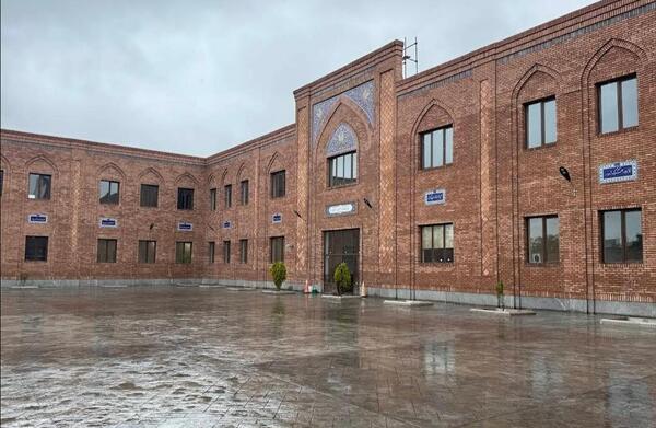 عکس مدرسه ی دارالفنون