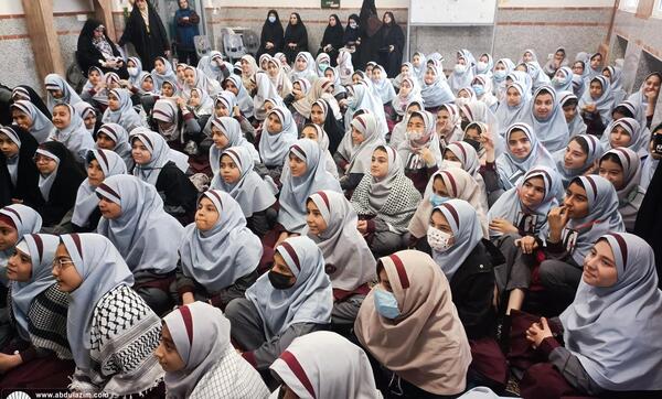 عکس مدرسه ی ام البنین
