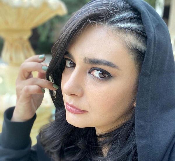 عکس های قدیمی لیندا کیانی