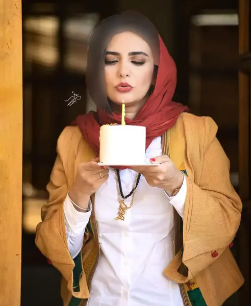 جدیدترین عکسهای لیندا کیانی