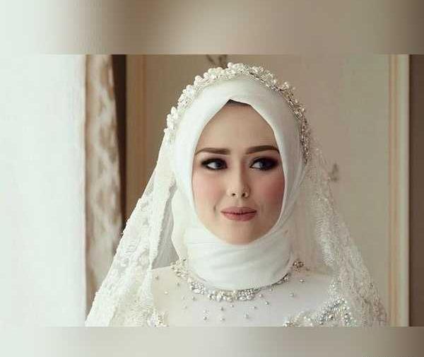 عکس تاج عروس قرمز