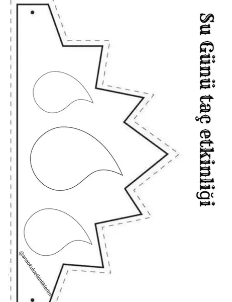 عکس تاج کاغذی ساده