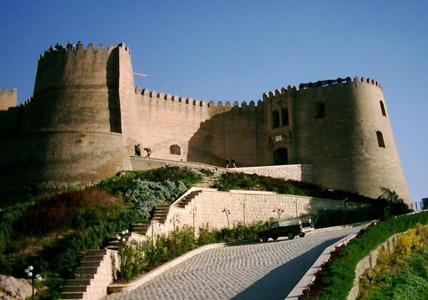عکس تالار تاج کوهدشت لرستان