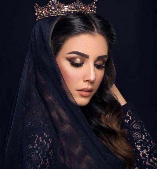 عکس دختر تاج دار